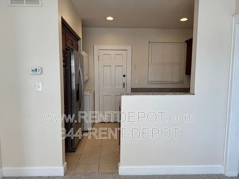 532 S Alvord Blvd #U — Photo 7