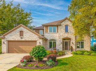 1492 W Edgewater Ln, Palatine, IL 60067