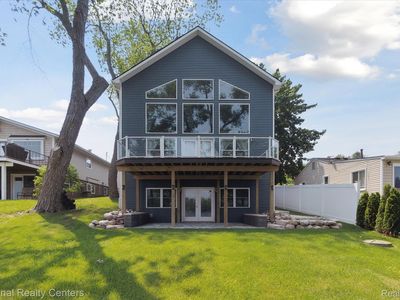 6130 Bullard Rd, Fenton, MI, 48430