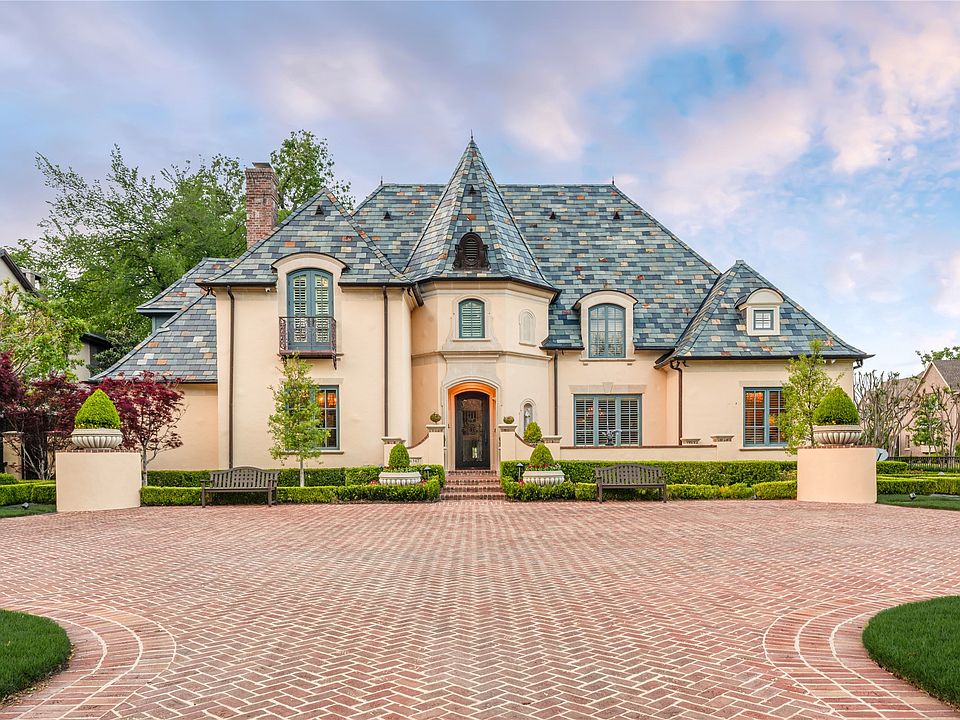 1st image of 6347 Woodland Dr