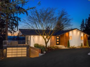 8400 NE 190th St, Bothell, WA 98028