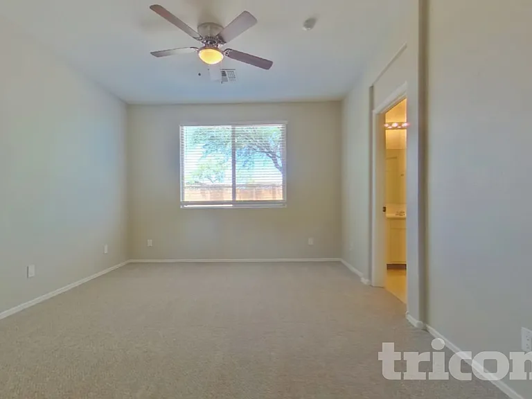 17350 W Woodlands Ave — Photo 6