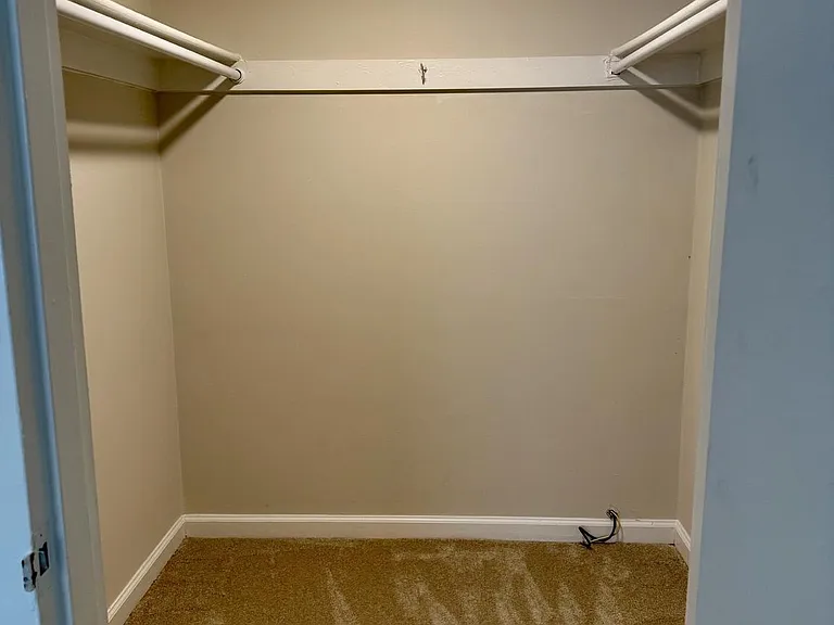 1520 Northgate Sq #11B — Photo 20