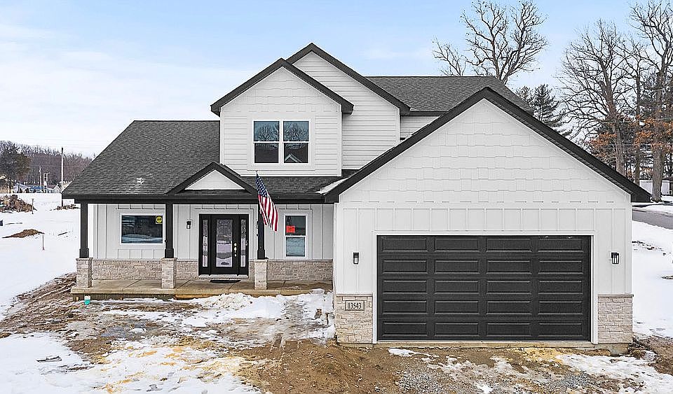 1st image of 13543 Beach Pl