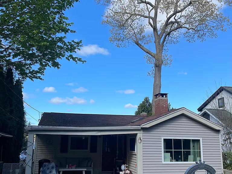 75 Spellman Point Rd — Photo 2