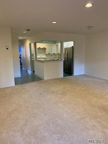 1st image of 12-32 Diane Pl #2
