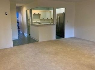 12-32 Diane Pl #2, Bayside, NY 11360