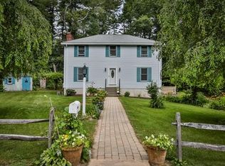 14 Oak St, Wilmington, MA 01887