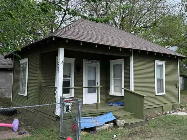 211 NW Arlington Ave, Lawton, OK 73507