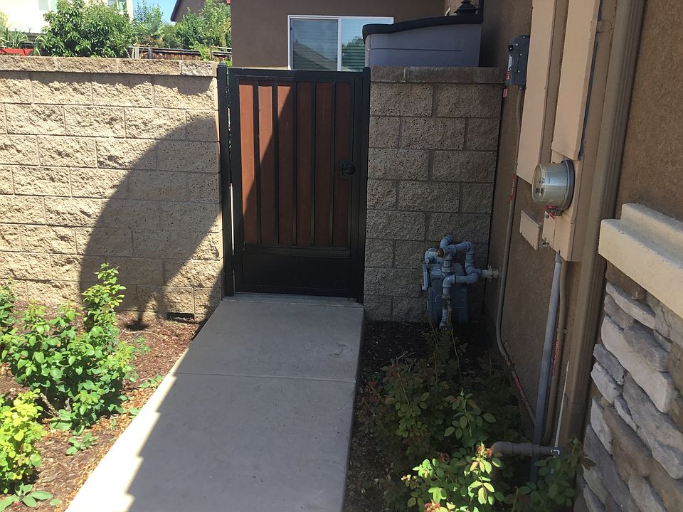 Own side entrance