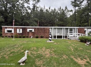402 Pelletier St, La Grange, NC 28551