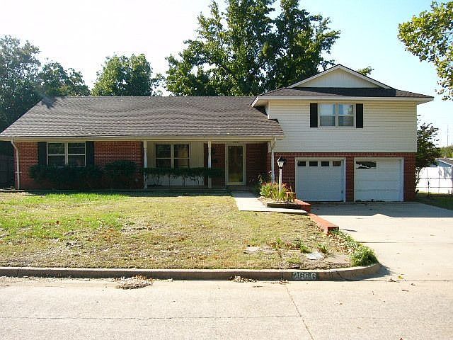 1st image of 2666 Chateau Dr