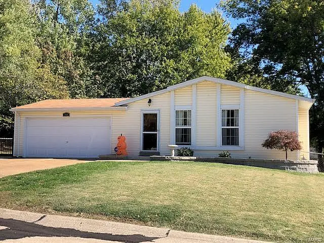 1418 Ramona Ln photo 1