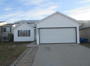 6032 24th St S, Fargo, ND