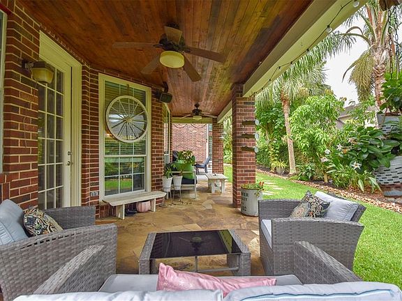 2nd image of 2523 Blossom Bay Ct