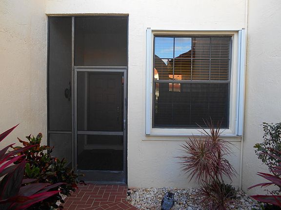 3rd image of 8328 Waterline Dr APT 103