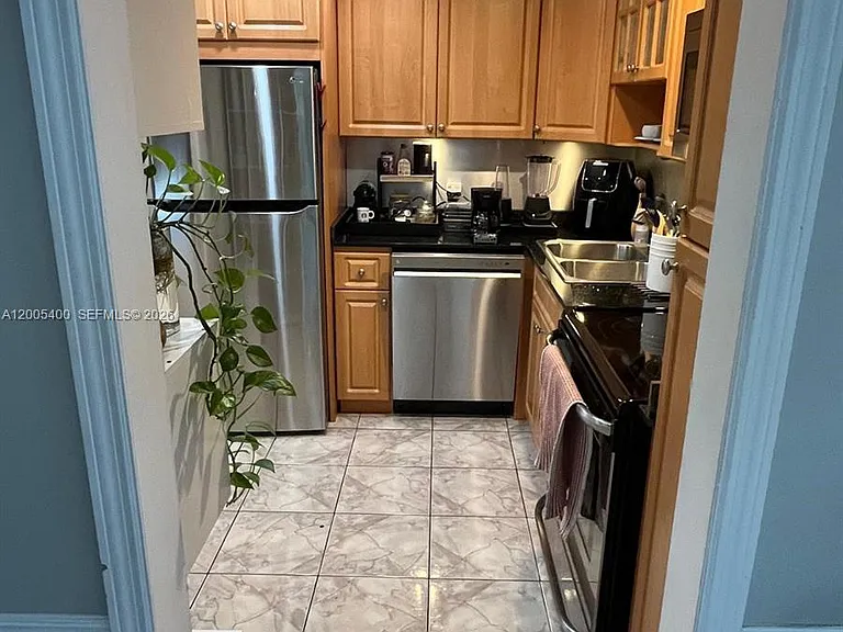 3475 N Country Club Dr #312 — Photo 25