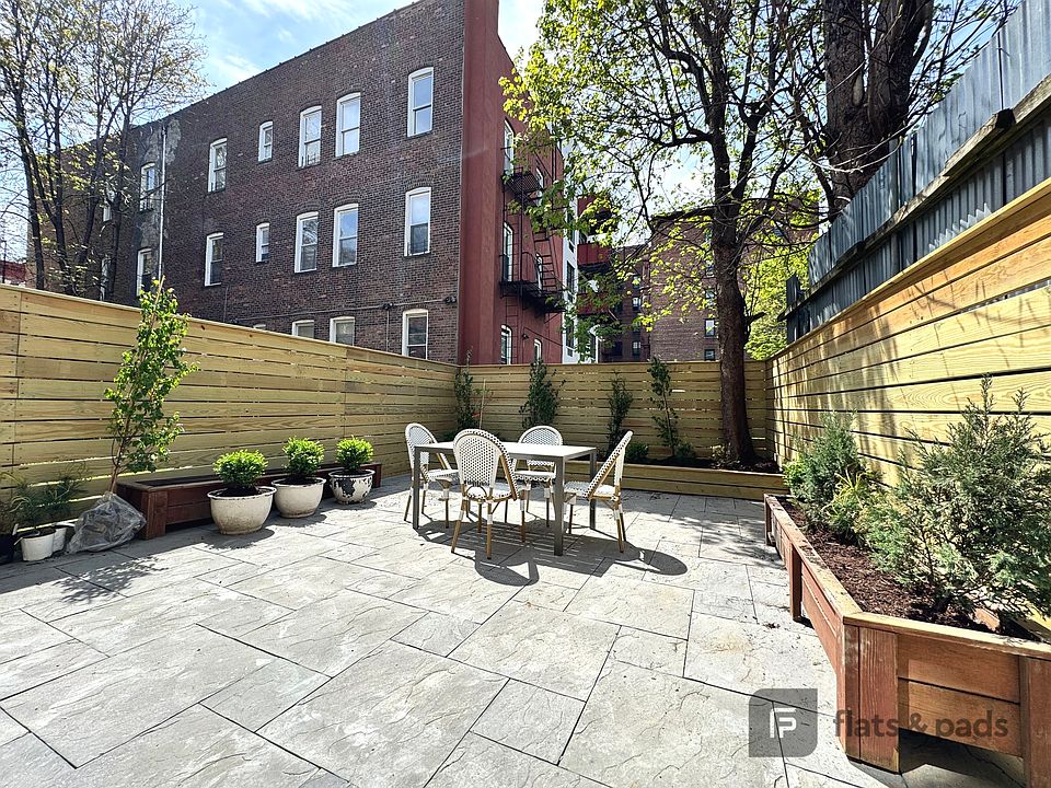 1st image of 568 Rogers Ave #1A