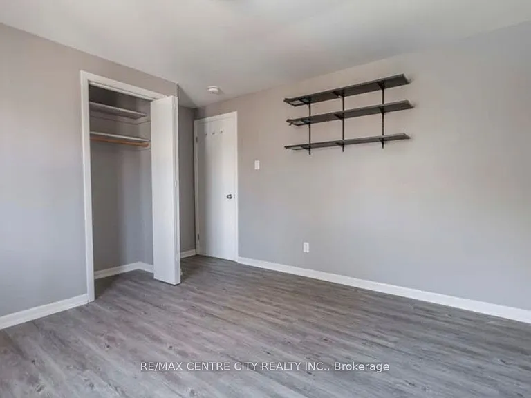 82 Emery St W — Photo 15