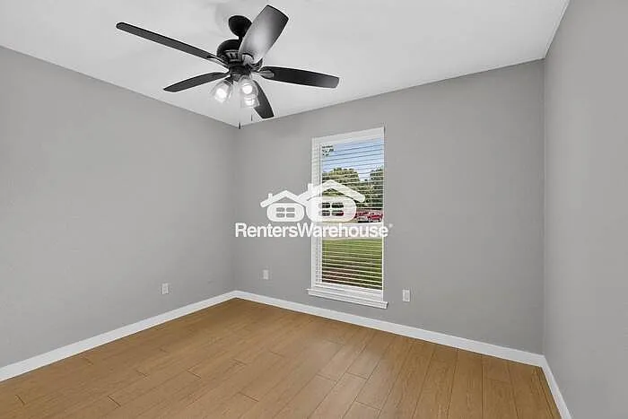 3945 Spoonwood Ln — Photo 31