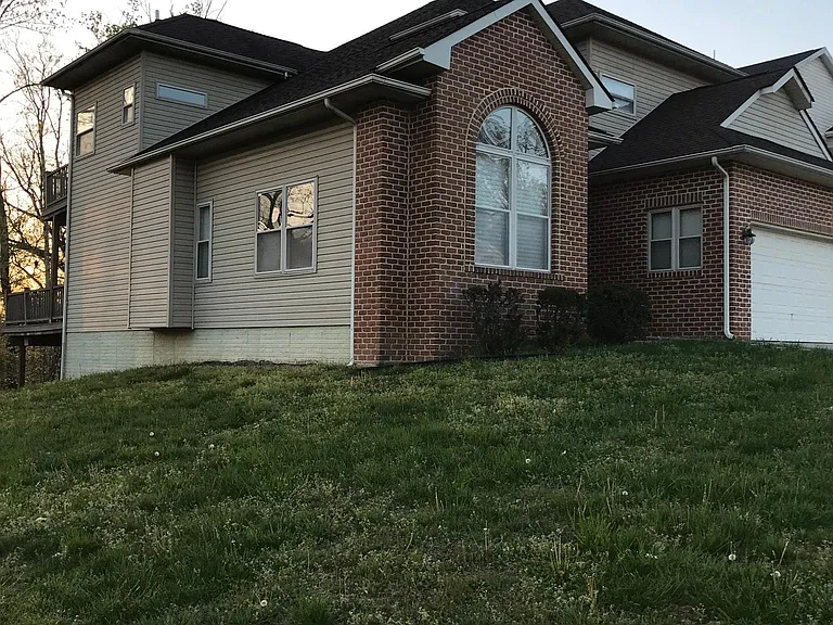 2706 Hillsdale Rd — Photo 50