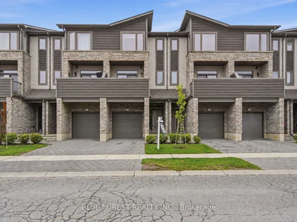 2112 Meadowgate Blvd, London, ON N6M 0H5