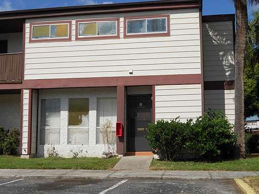 1st image of 4002 Woodfern Dr #B1