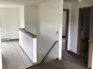 1487-89 Bank St, Atwater, OH 44201