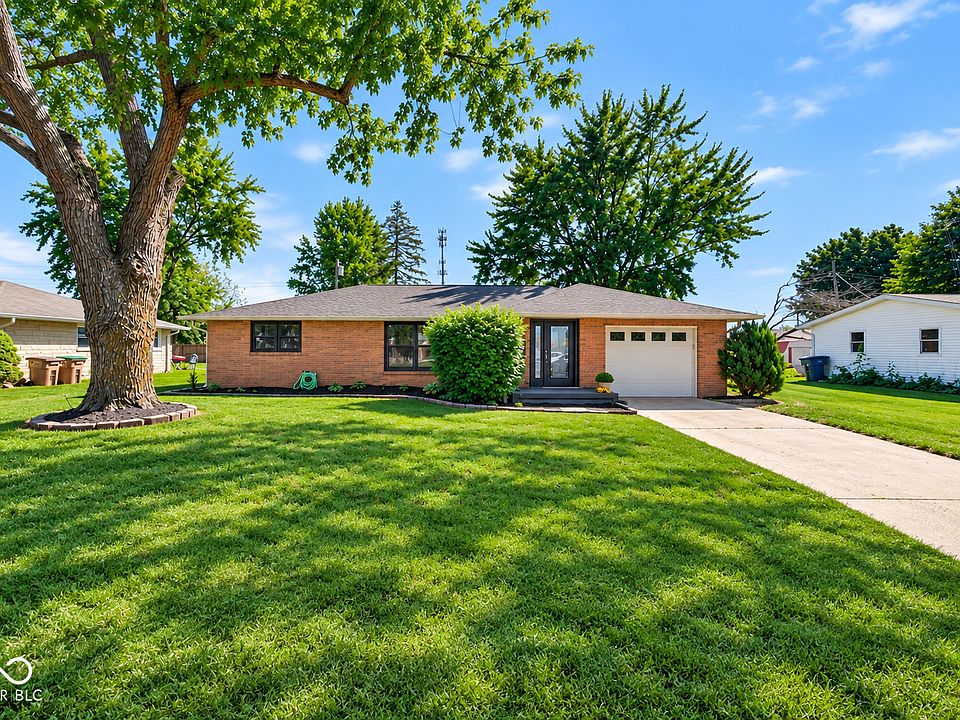 1st image of 2663 Forest Dr