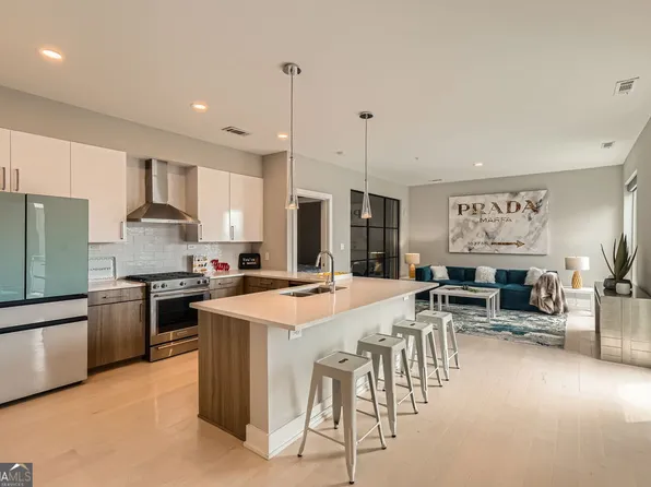 775 Juniper St NE #612, Atlanta, GA 30308