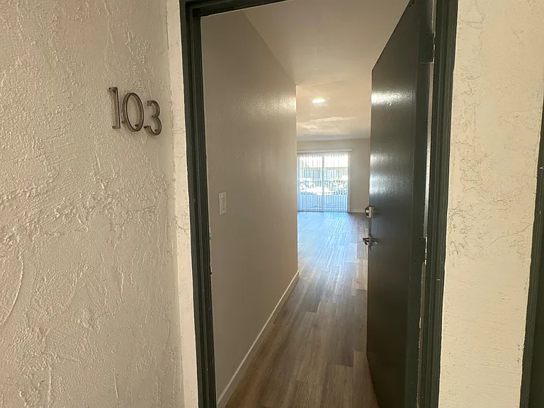 4006 Emerald — Photo 19