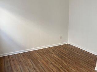 657 Mix Ave, Louisville, KY 40208