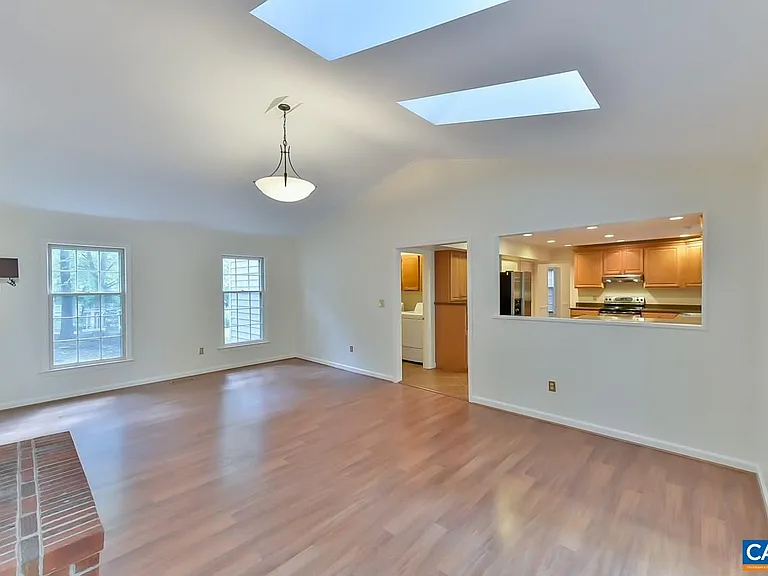 1012 Wildmere Pl — Photo 17