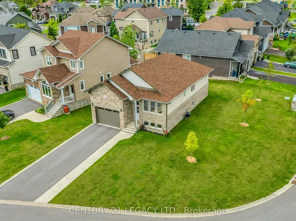 245 Mill Pond Pl, Kingston, ON K7M 0C9