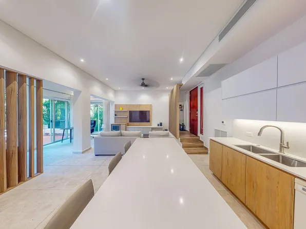 26 Fairways Village Dr, Dorado, PR 00646