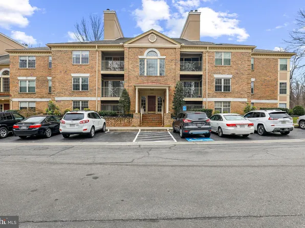 14201 Quail Creek Way Unit 301, Sparks, MD 21152