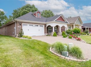 303 Tuscany Dr, Floyds Knobs, IN 47119