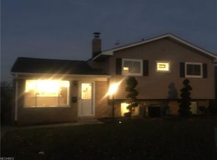 6125 Carol Dr, Brookpark, OH