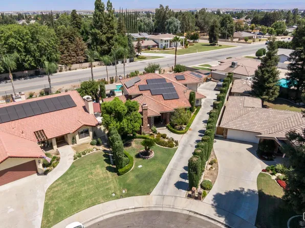 7704 Jill Jean Ave, Bakersfield, CA 93308