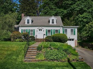 68 Blue Hills Rd, Amherst, MA 01002