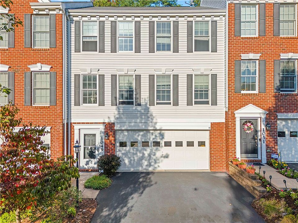 1st image of 1049 Bayberry Dr