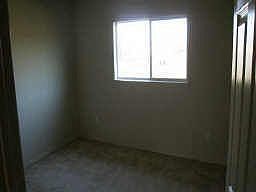 3rd image of 921 Rutgers Ct
