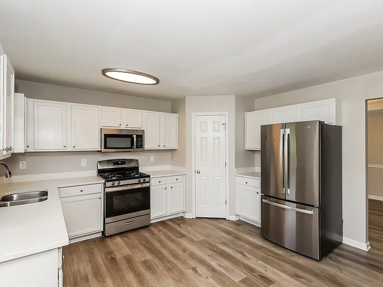3051 Berthas Overlook — Photo 7