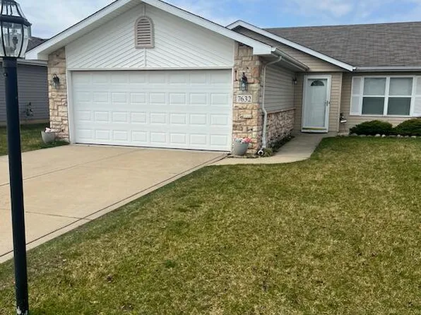 7632 Jackson St, Merrillville, IN 46410