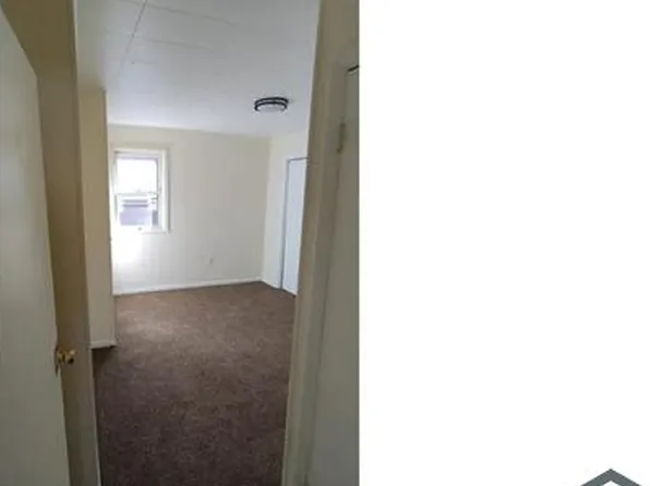 313 Highland Ave, Pitcairn, PA 15140