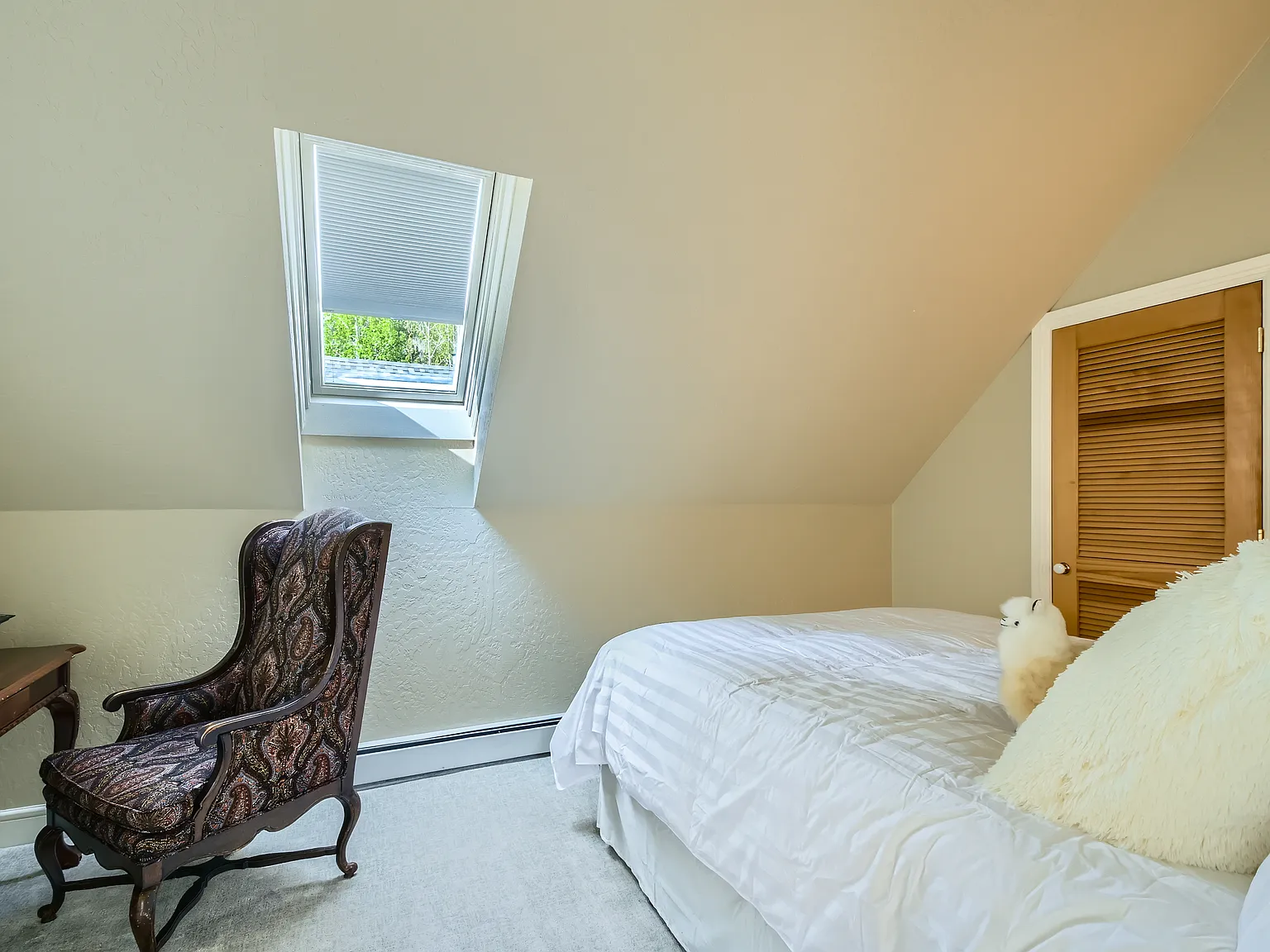 4 bed, 2317 sqft, $10,000 — Photo 4