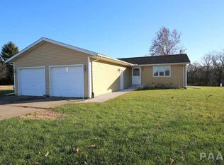 180 Zuercher Ln, Washington, IL