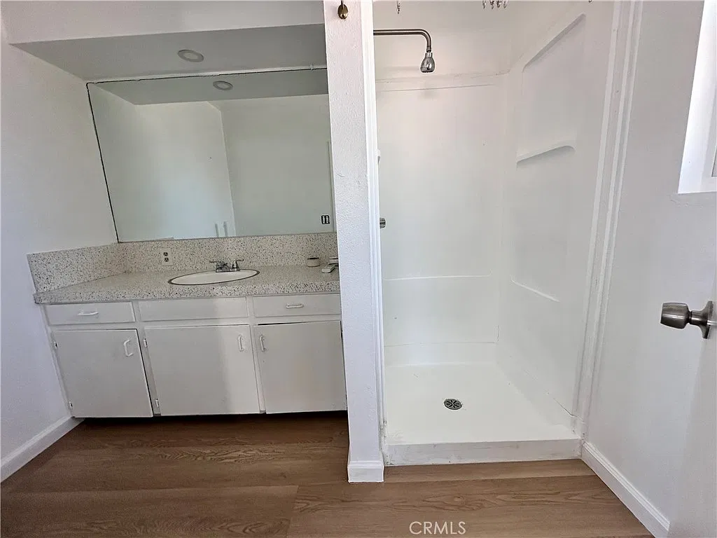 Studio, 1796 sqft, $1,500 — Photo 4