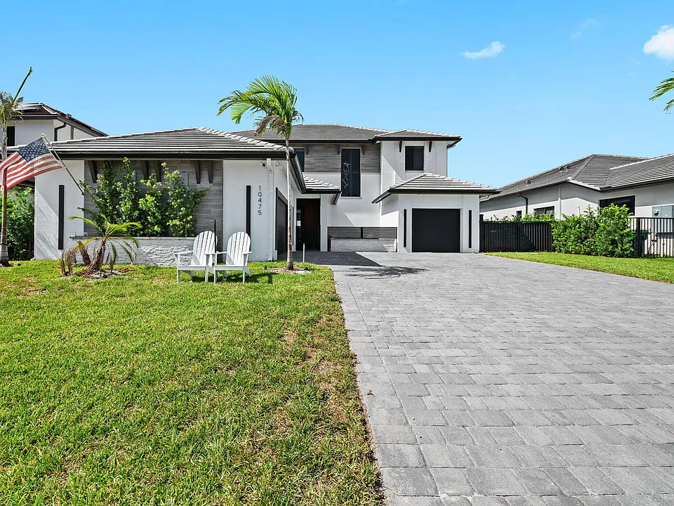 10475 SW 57th Ct