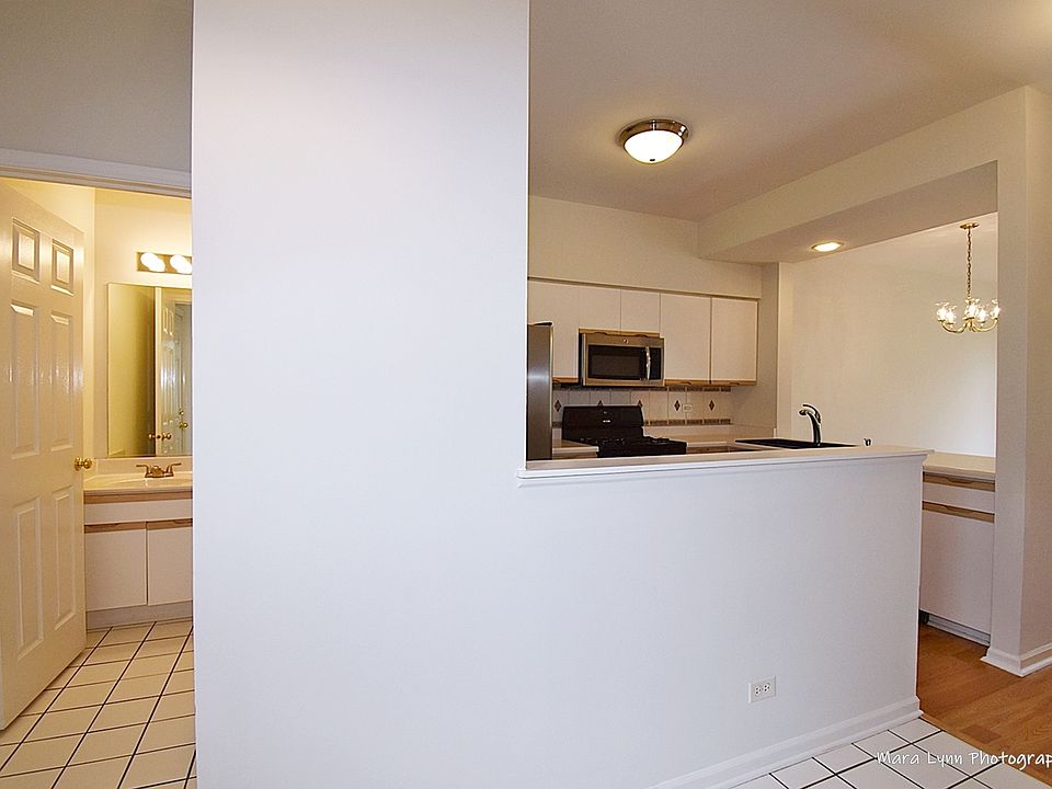 426 Mill St Batavia IL Zillow